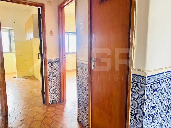 Apartamento T2 para Venda em Barreiro e Lavradio Foto 3