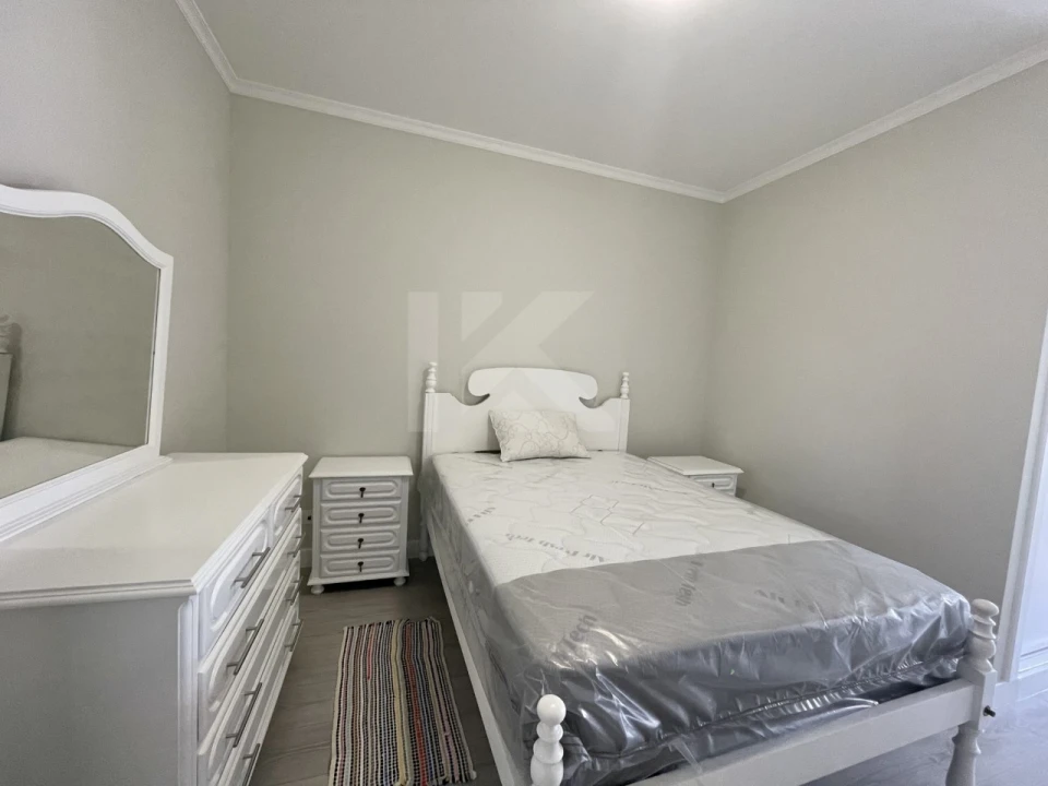 Apartamento T1 para Arrendamento em Funchal (São Pedro) Foto 2