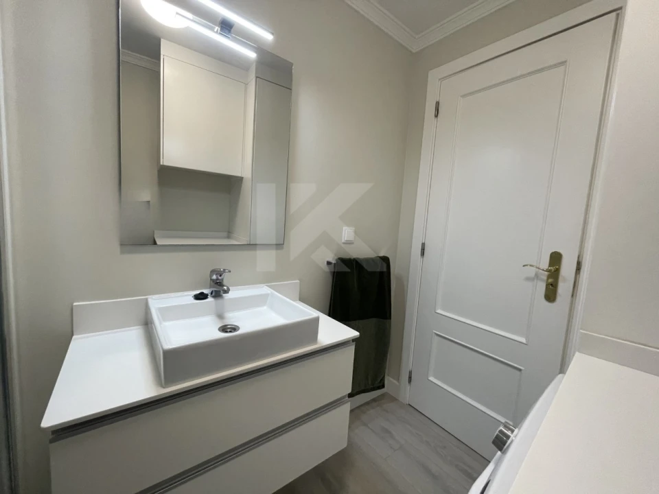 Apartamento T1 para Arrendamento em Funchal (São Pedro) Foto 14