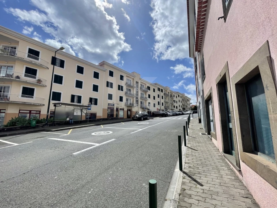 Apartamento T1 para Arrendamento em Funchal (São Pedro) Foto 15