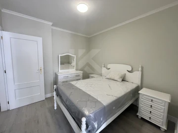 Apartamento T1 para Arrendamento em Funchal (São Pedro)