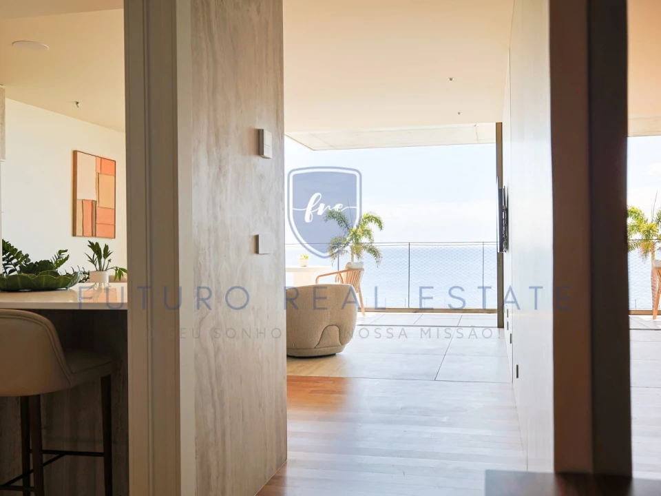 Apartamento T2 para Venda em São Martinho Foto 4