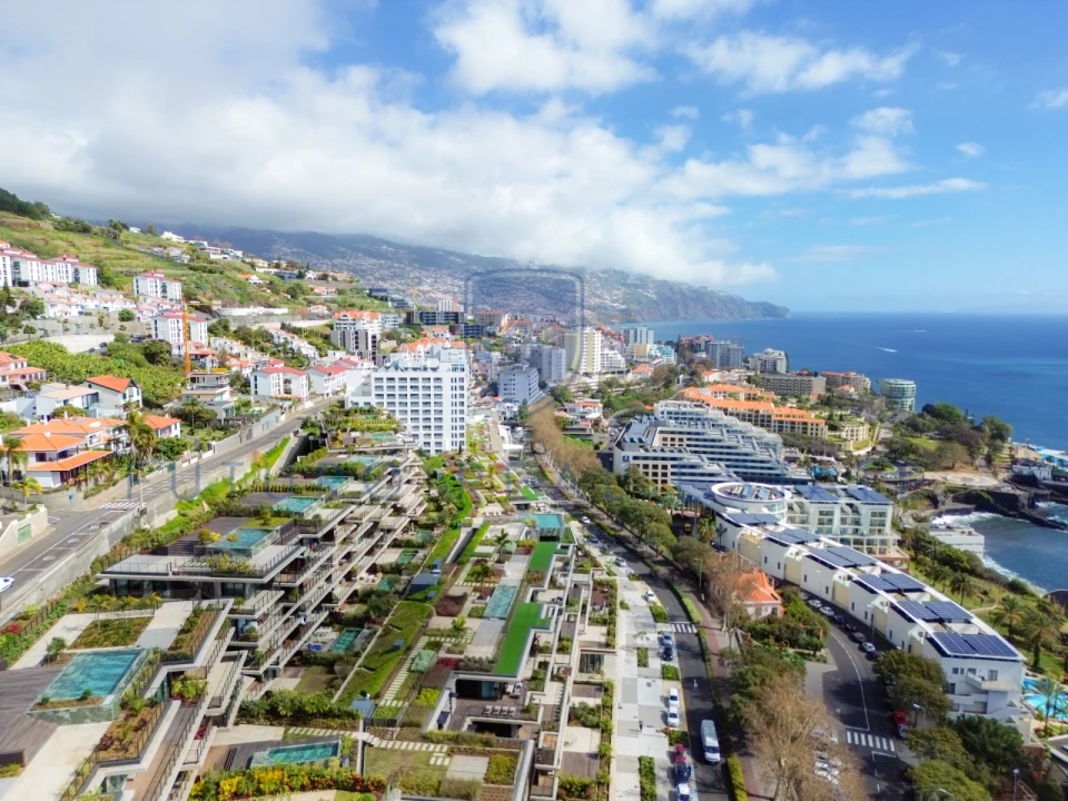 Apartamento T2 para Venda em São Martinho Foto 90
