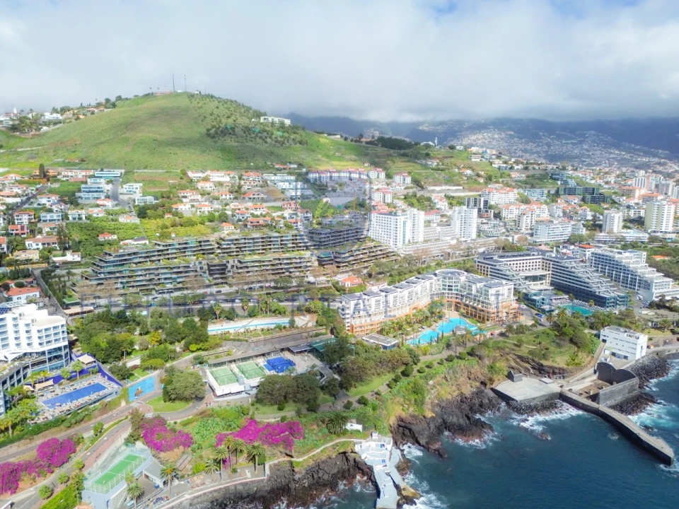 Apartamento T2 para Venda em São Martinho Foto 92