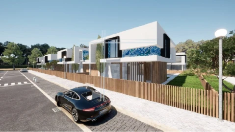 Moradia T3 para Venda em Charneca de Caparica e Sobreda
