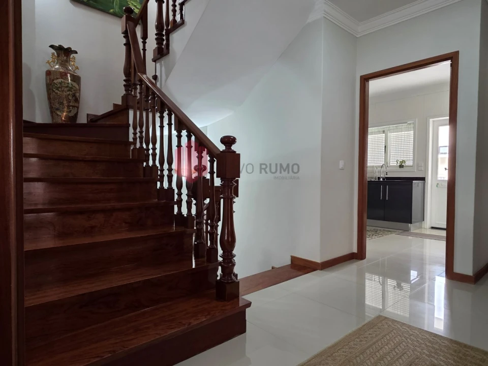 Moradia T4 para Venda em Vila Nova da Telha Foto 17