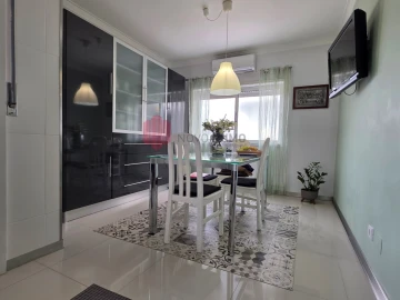 Moradia T4 para Venda em Vila Nova da Telha