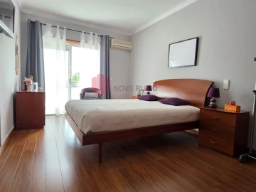 Moradia T4 para Venda em Vila Nova da Telha