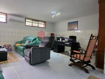 Moradia T4 para Venda em Vila Nova da Telha