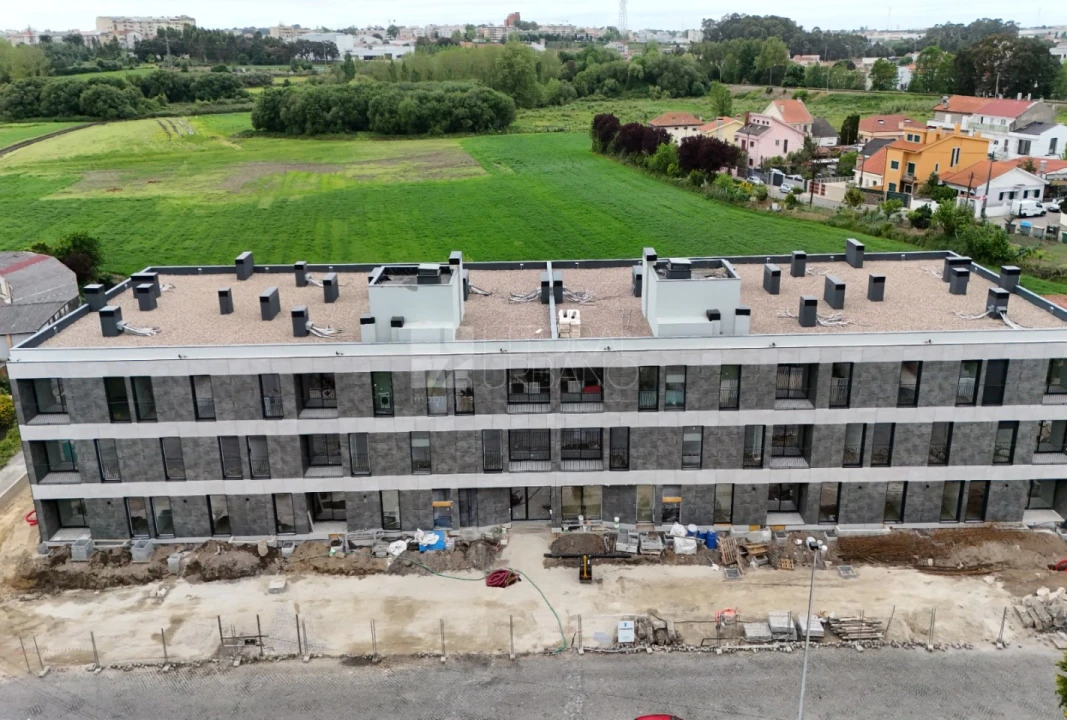 Apartamento T1 para Venda em São Mamede de Infesta e Senhora da Hora Foto 1