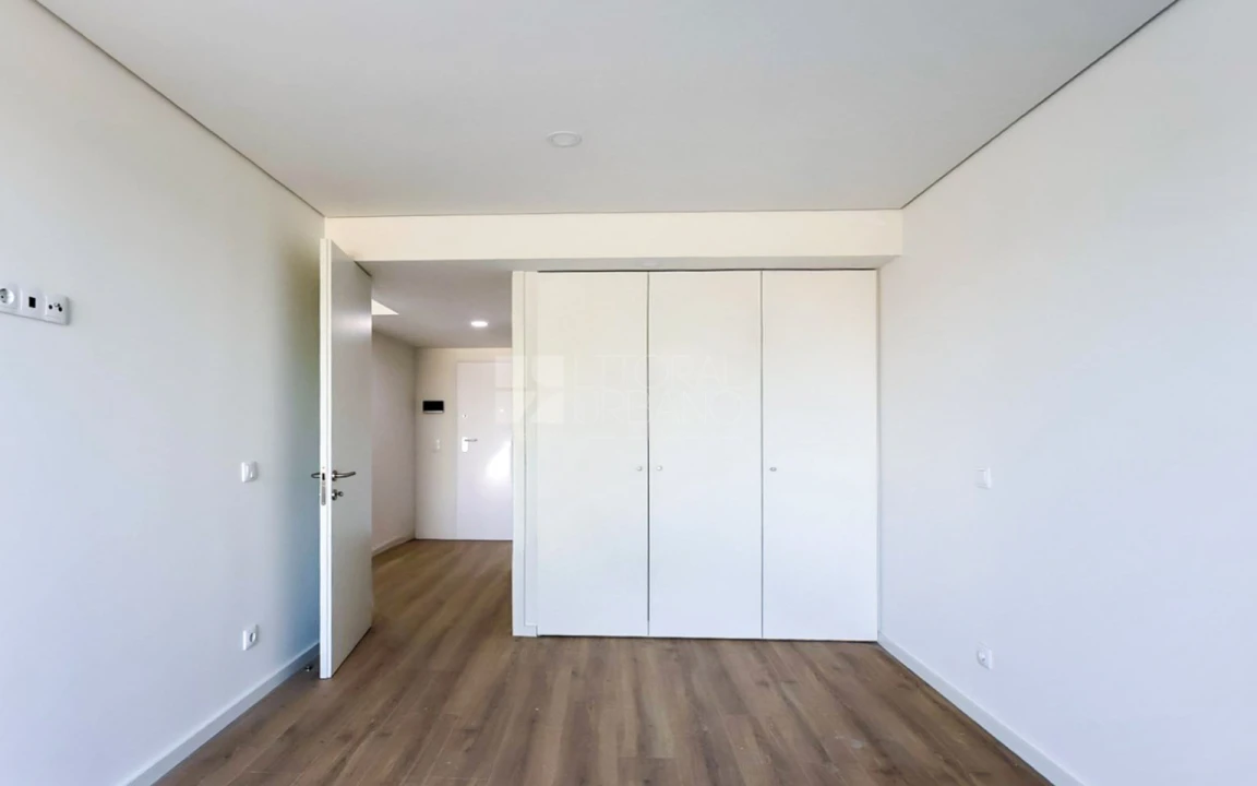 Apartamento T1 para Venda em São Mamede de Infesta e Senhora da Hora Foto 12