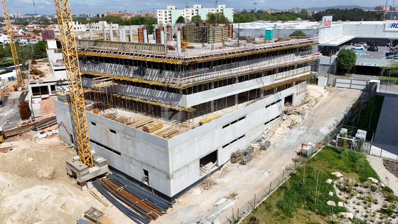 Apartamento T1 para Venda em Canidelo Foto 5