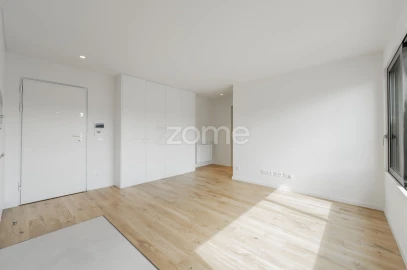 Apartamento T1 para Venda em Campanhã