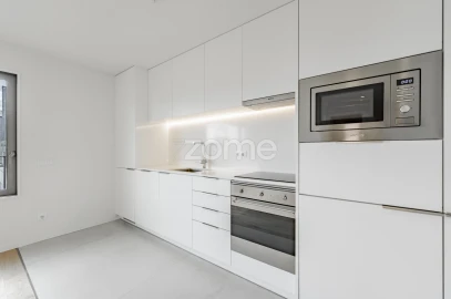 Apartamento T1 para Venda em Campanhã