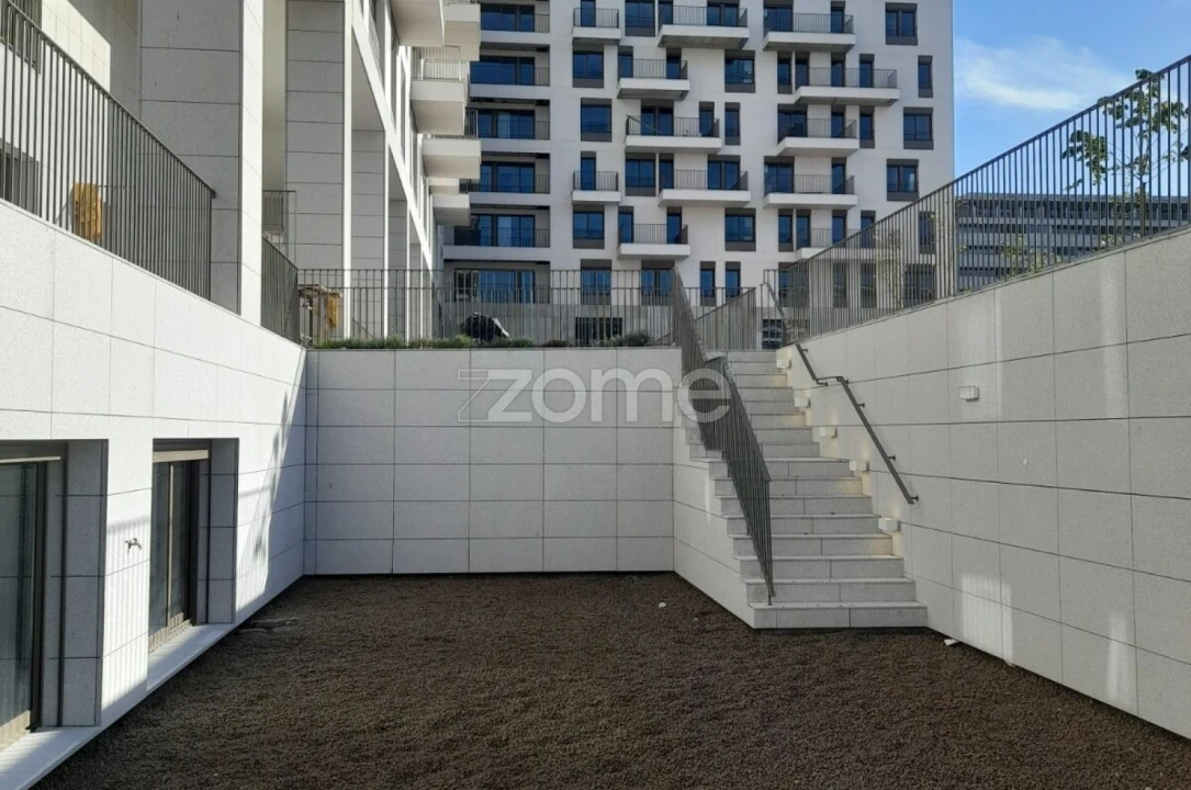 Apartamento T1 para Venda em Campanhã Foto 22
