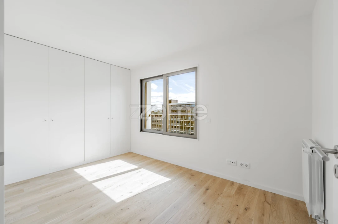 Apartamento T1 para Venda em Campanhã Foto 10