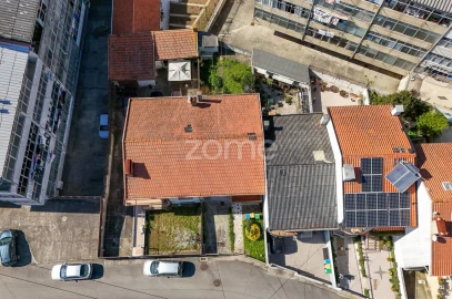 Moradia T4 para Venda em Gulpilhares e Valadares