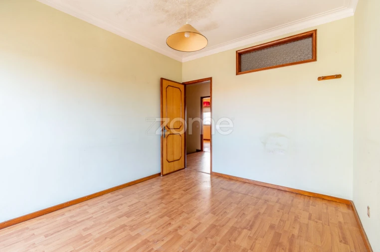 Moradia T4 para Venda em Gulpilhares e Valadares Foto 31