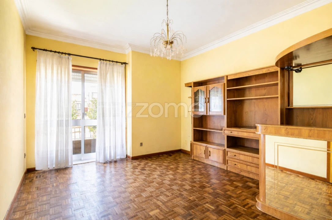 Moradia T4 para Venda em Gulpilhares e Valadares Foto 14