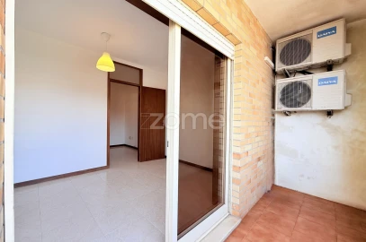 Apartamento T2 para Venda em Coronado (São Romão e São Mamede)