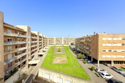 Apartamento T2 para Venda em Coronado (São Romão e São Mamede)