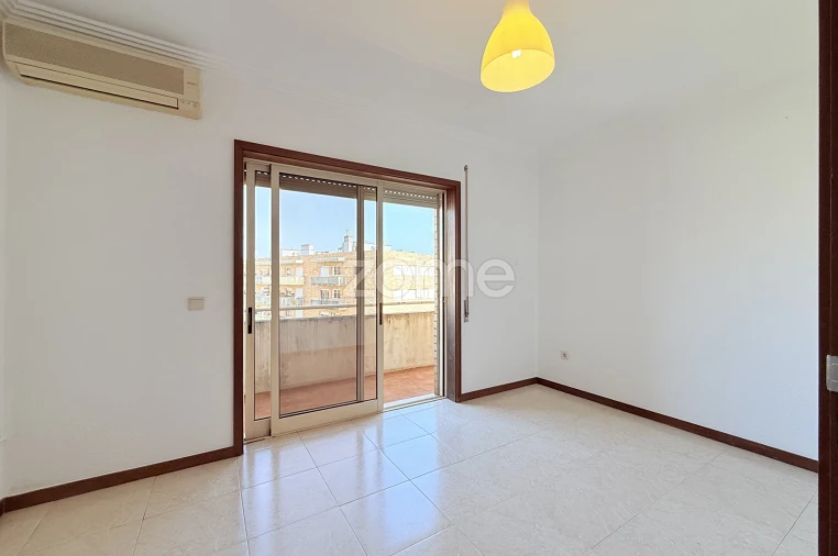 Apartamento T2 para Venda em Coronado (São Romão e São Mamede) Foto 11