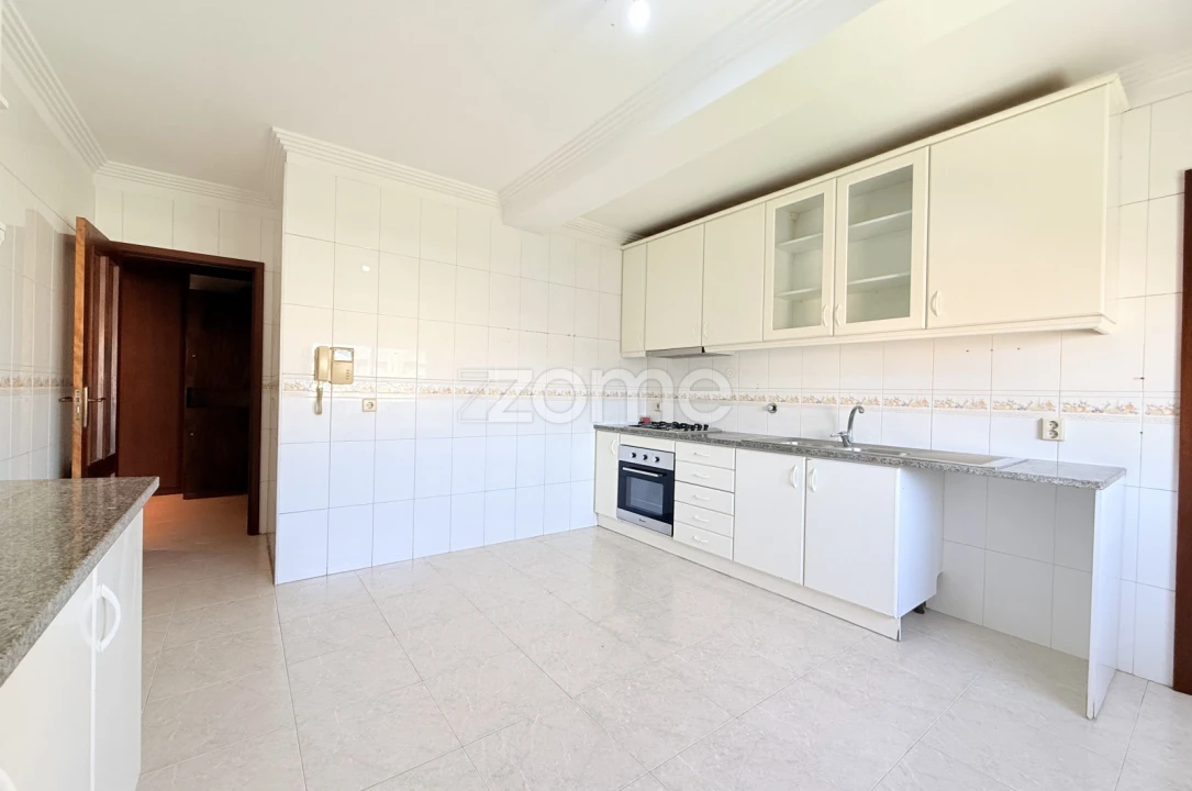 Apartamento T2 para Venda em Coronado (São Romão e São Mamede) Foto 1