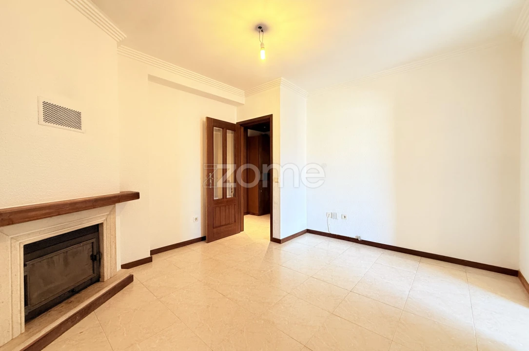 Apartamento T2 para Venda em Coronado (São Romão e São Mamede) Foto 8