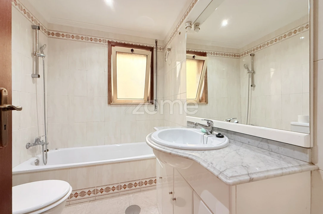 Apartamento T2 para Venda em Coronado (São Romão e São Mamede) Foto 14