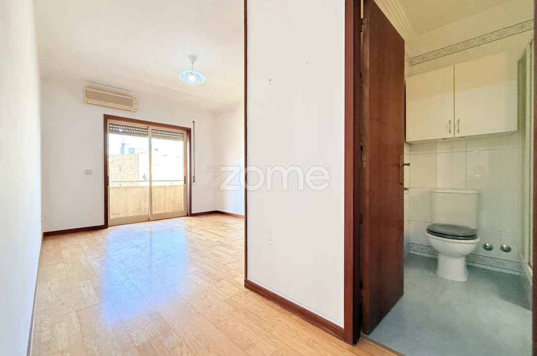 Apartamento T2 para Venda em Coronado (São Romão e São Mamede) Foto 17