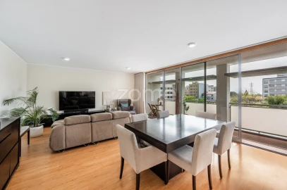 Apartamento T2 para Venda em Cidade da Maia