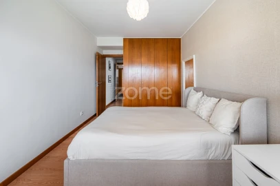 Apartamento T2 para Venda em Cidade da Maia