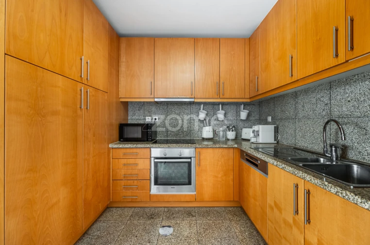 Apartamento T2 para Venda em Cidade da Maia Foto 14