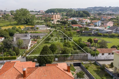 Terreno para Venda em Grijó e Sermonde
