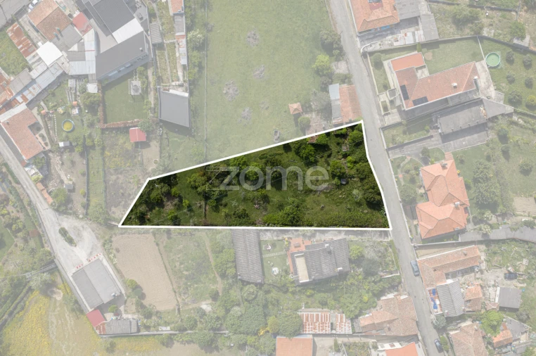 Terreno para Venda em Grijó e Sermonde Foto 2