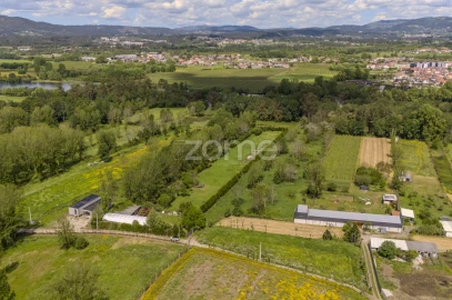 Terreno para Venda em Merelim (São Paio), Panoias e Parada de Tibães
