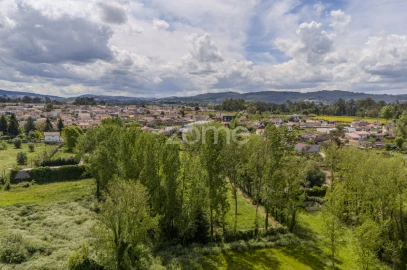 Terreno para Venda em Merelim (São Paio), Panoias e Parada de Tibães