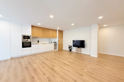 Apartamento T3 para Venda em Vila Nova de Famalicão e Calendário