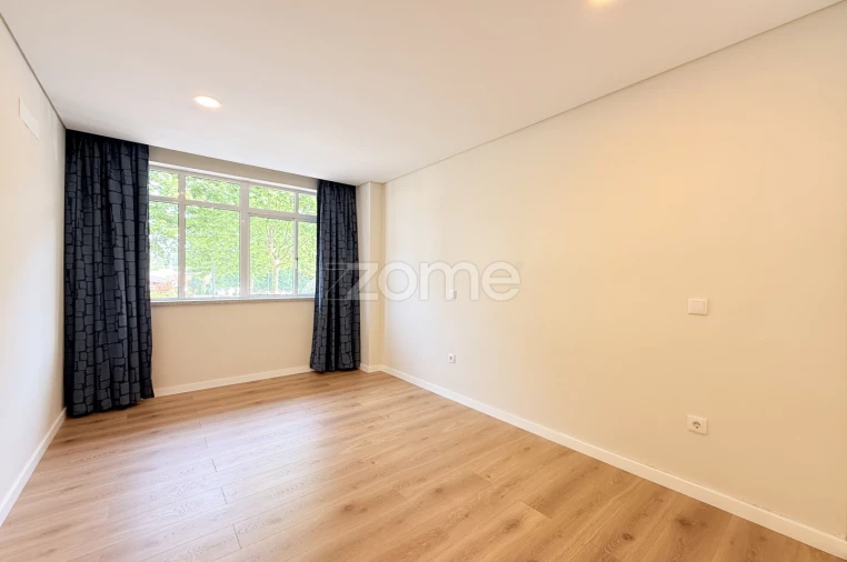 Apartamento T3 para Venda em Vila Nova de Famalicão e Calendário Foto 8