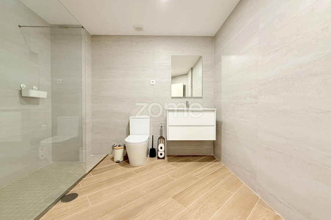 Apartamento T3 para Venda em Vila Nova de Famalicão e Calendário Foto 13