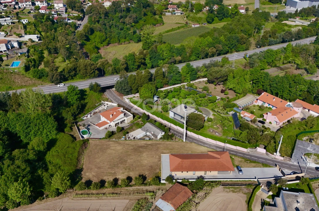 Terreno para Venda em Santo Tirso, Couto (Santa Cristina e São Miguel) e Burgães Foto 15