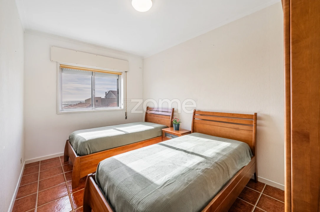 Apartamento T2 para Venda em Espinho Foto 19