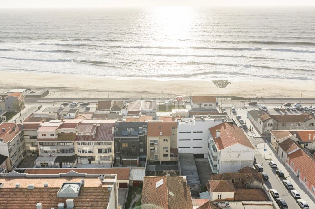 Apartamento T2 para Venda em Espinho Foto 26