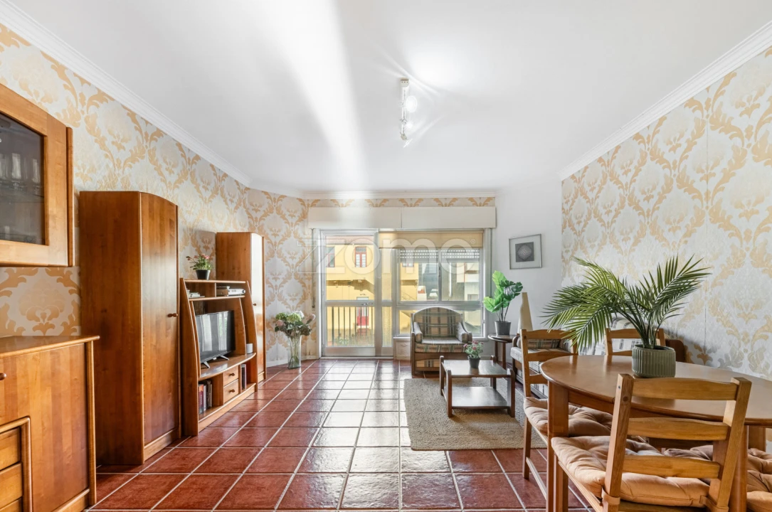 Apartamento T2 para Venda em Espinho Foto 7