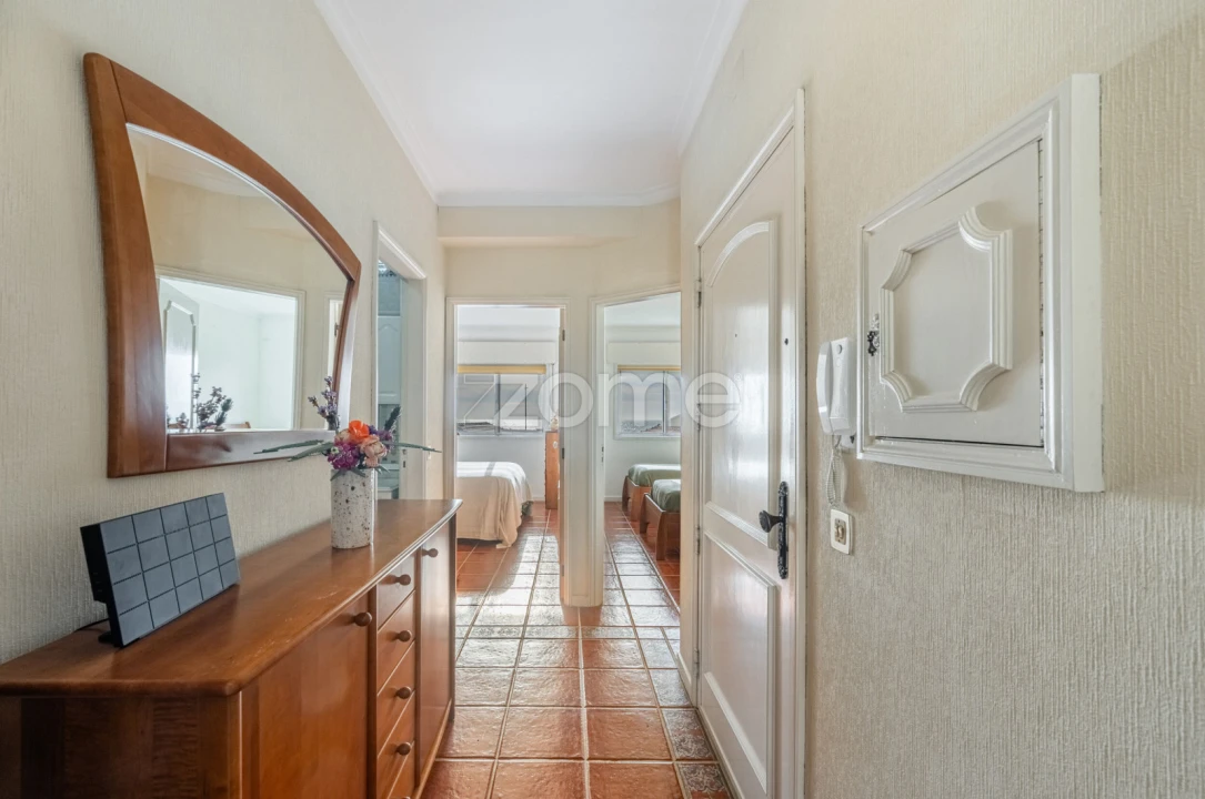 Apartamento T2 para Venda em Espinho Foto 13