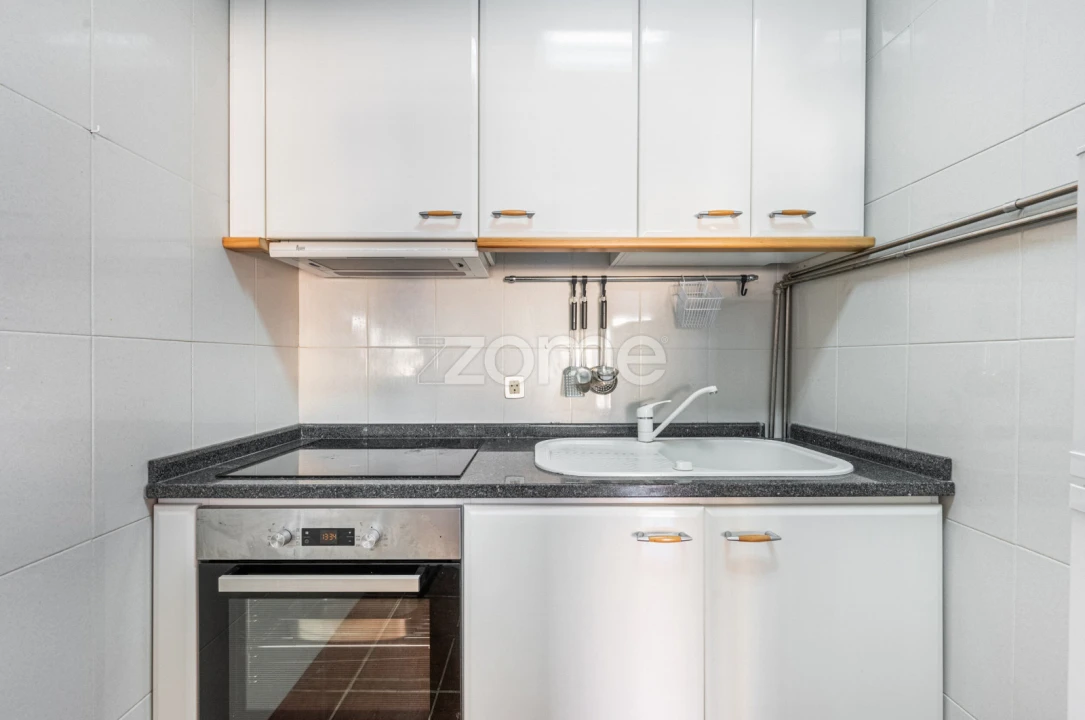 Apartamento T2 para Venda em Espinho Foto 12