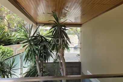 Moradia T4 para Venda em Quarteira