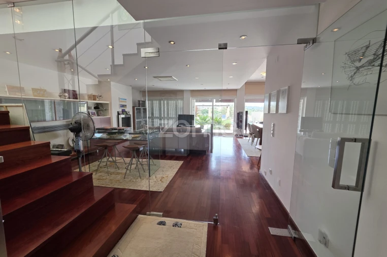 Moradia T4 para Venda em Quarteira Foto 17