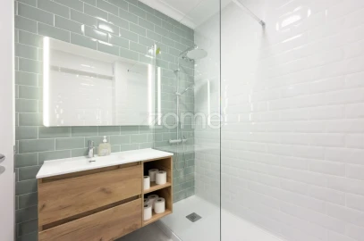 Apartamento T3 para Arrendamento em Penha de França