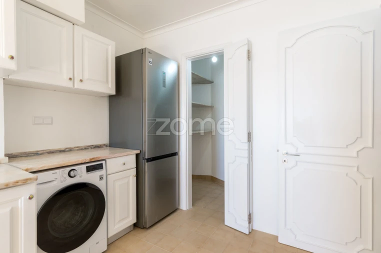 Apartamento T3 para Arrendamento em Penha de França Foto 19